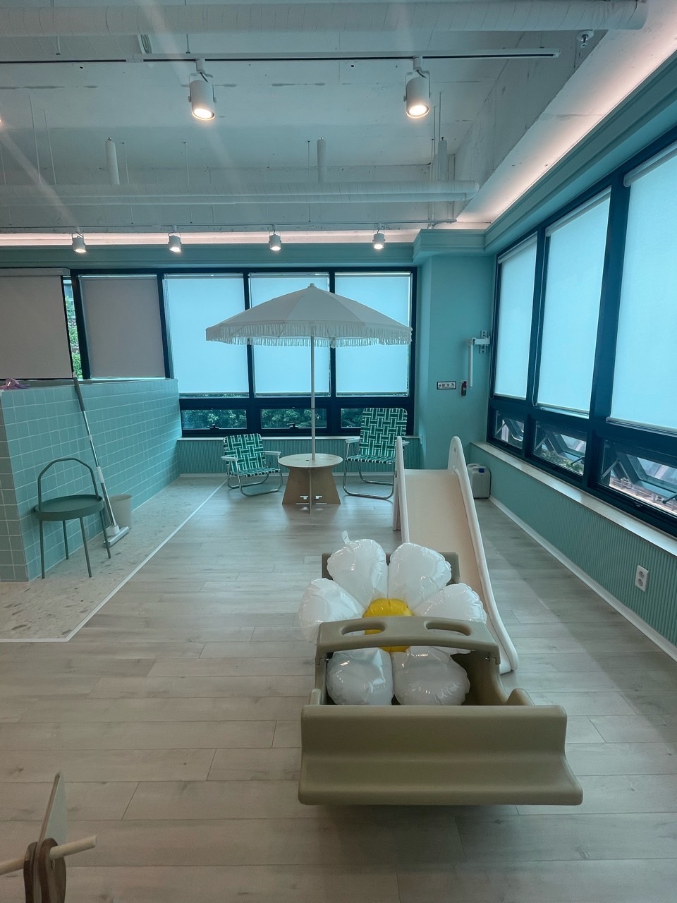 Cooing 키즈풀카페