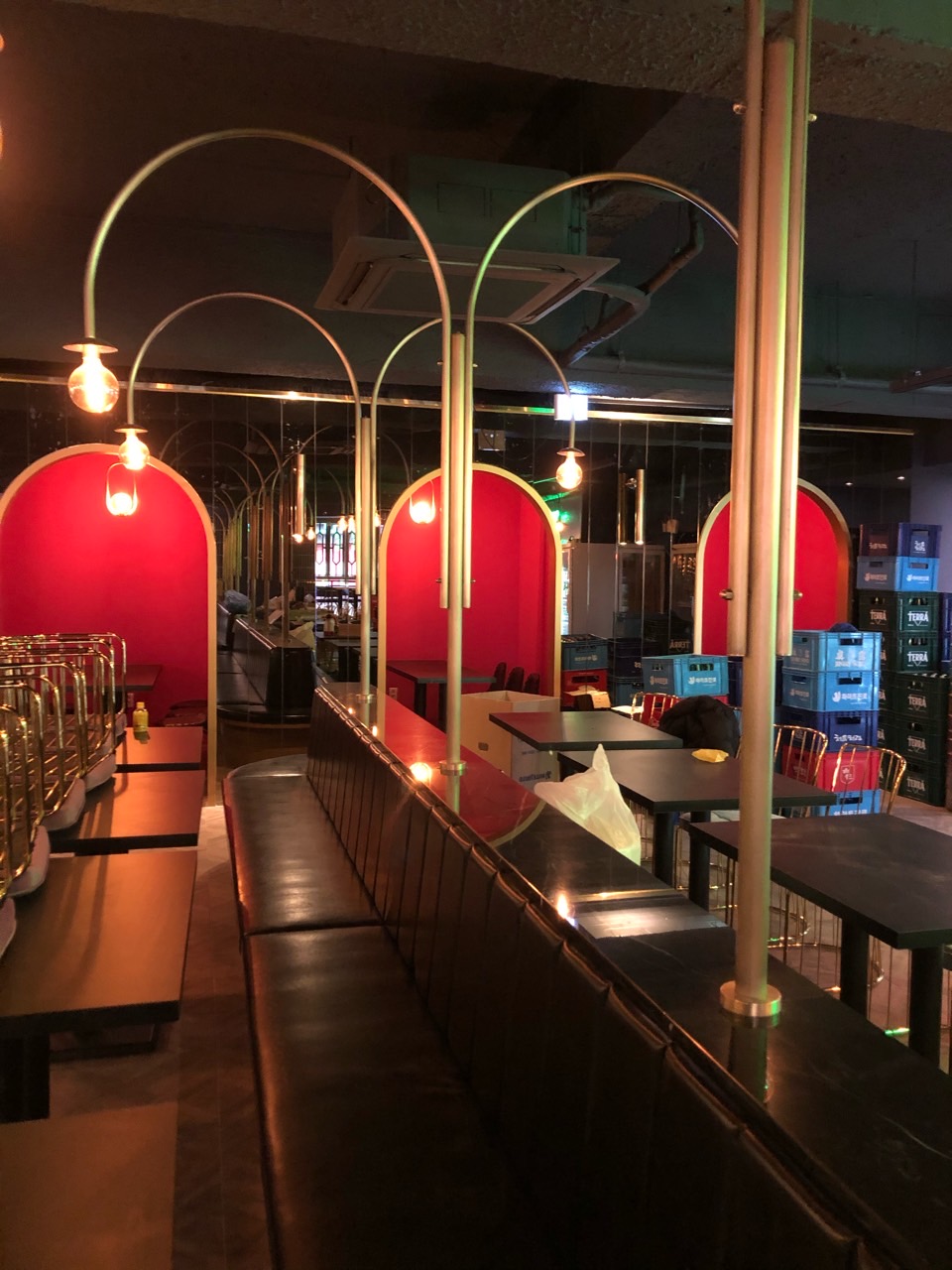 다이닝 캐주얼바