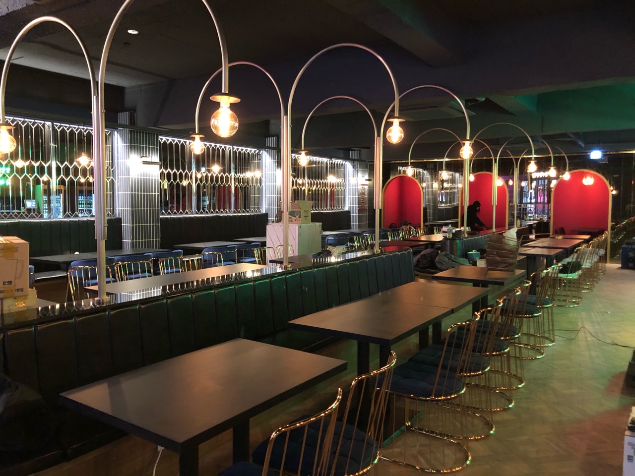 다이닝 캐주얼바