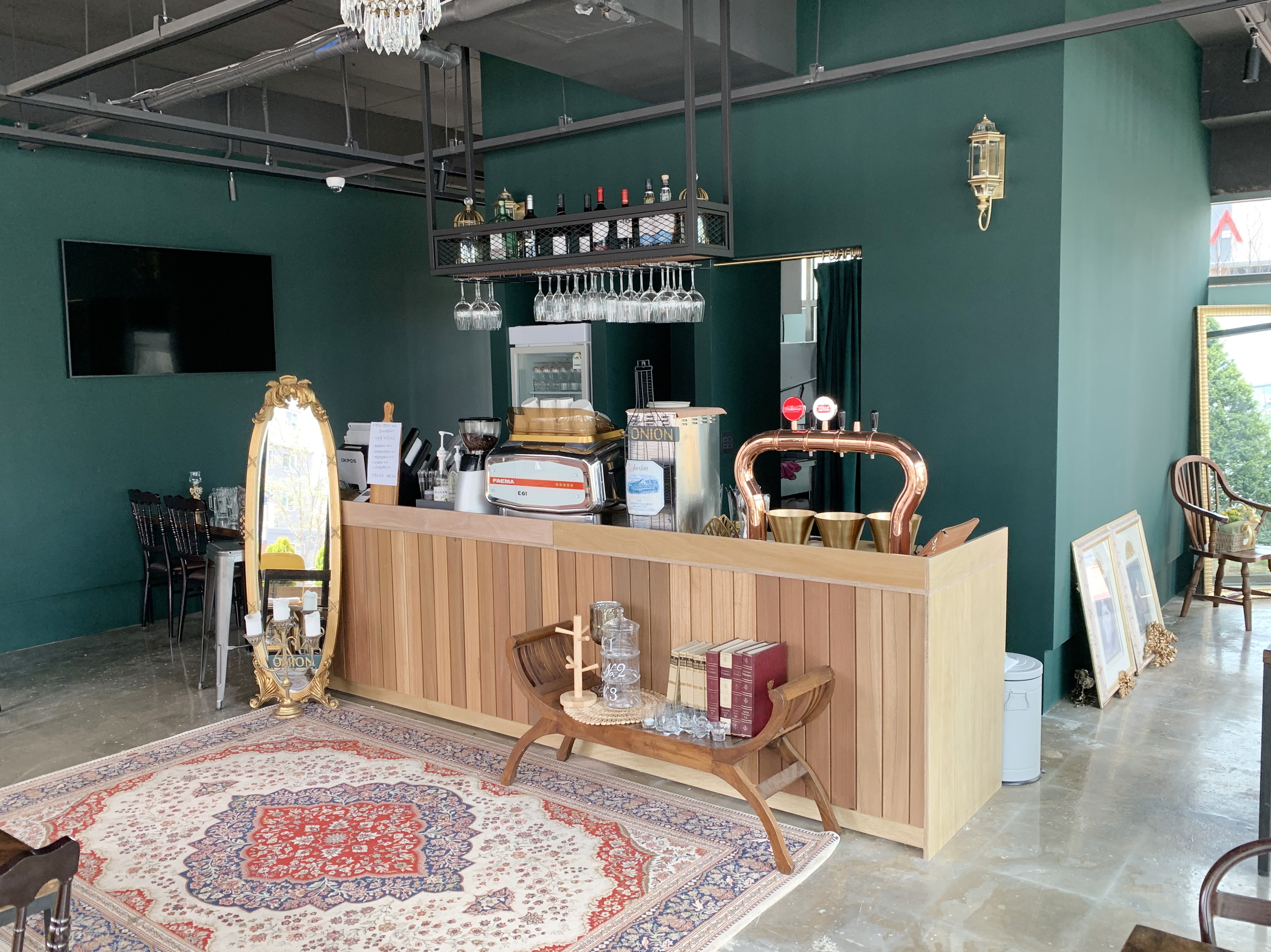 블루밍어니언 와인바 김포